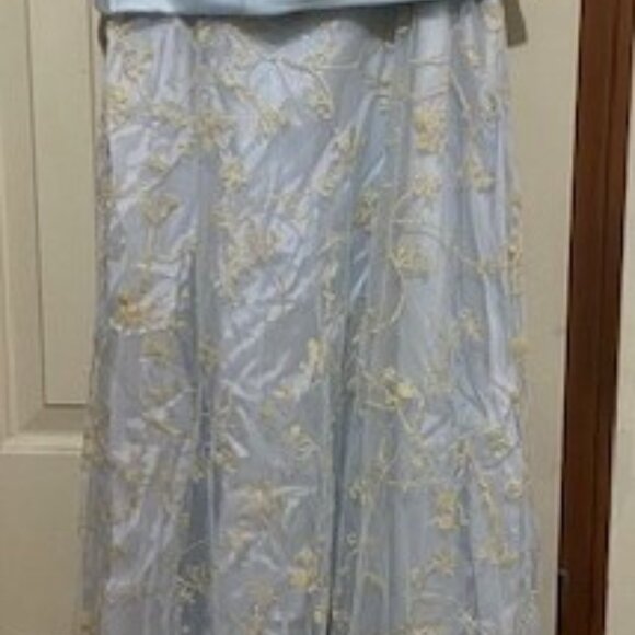 Arianna-Rachel Kaye gown - Picture 2 of 7